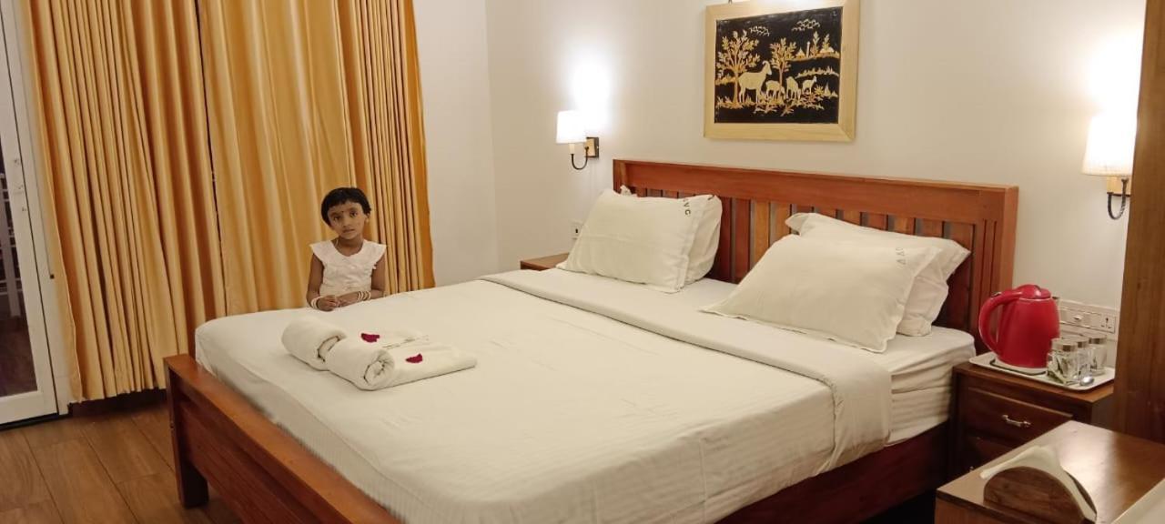 Hotel Creek Way Munnar à Anachal Extérieur photo